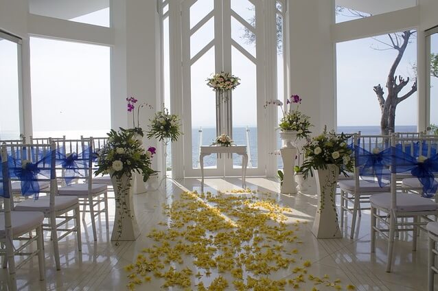 חתונה ליד הים